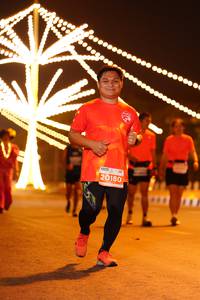 BIB: 20180
                            <button type="button" onclick="openModal(14995267)" class="btn btn-primary btn-sm float-right btn-popup" data-toggle="modal" data-target=".modal-high-quality">
                        <i class="fas fa-shopping-cart"></i> Add to Cart
                    </button>
                                            <button type="button" onclick="isThisMe(14995267, true)" class="btn btn-success btn-sm float-right btn-popup btn-isme hidden" data-toggle="tooltip" data-placement="bottom" title="นี่คือรูปของคุณใช่ไหม คลิกที่นี่เพื่อเอาเข้าอัลบั้ม">
                        <i class="fas fa-plus"></i> Add to album
                    </button>
                    <button type="button" onclick="isThisMe(14995267, false)" class="btn btn-warning btn-sm float-right btn-popup btn-isnotme hidden">
                        <i class="fas fa-ban"></i> Remove from album
                    </button>