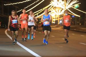 BIB: 40135, 27357, 202
                            <button type="button" onclick="openModal(14857397)" class="btn btn-primary btn-sm float-right btn-popup" data-toggle="modal" data-target=".modal-high-quality">
                        <i class="fas fa-shopping-cart"></i> Add to Cart
                    </button>
                                            <button type="button" onclick="isThisMe(14857397, true)" class="btn btn-success btn-sm float-right btn-popup btn-isme hidden" data-toggle="tooltip" data-placement="bottom" title="นี่คือรูปของคุณใช่ไหม คลิกที่นี่เพื่อเอาเข้าอัลบั้ม">
                        <i class="fas fa-plus"></i> Add to album
                    </button>
                    <button type="button" onclick="isThisMe(14857397, false)" class="btn btn-warning btn-sm float-right btn-popup btn-isnotme hidden">
                        <i class="fas fa-ban"></i> Remove from album
                    </button>