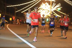 BIB: 204, 350, 
                            <button type="button" onclick="openModal(14845416)" class="btn btn-primary btn-sm float-right btn-popup" data-toggle="modal" data-target=".modal-high-quality">
                        <i class="fas fa-shopping-cart"></i> Add to Cart
                    </button>
                                            <button type="button" onclick="isThisMe(14845416, true)" class="btn btn-success btn-sm float-right btn-popup btn-isme hidden" data-toggle="tooltip" data-placement="bottom" title="นี่คือรูปของคุณใช่ไหม คลิกที่นี่เพื่อเอาเข้าอัลบั้ม">
                        <i class="fas fa-plus"></i> Add to album
                    </button>
                    <button type="button" onclick="isThisMe(14845416, false)" class="btn btn-warning btn-sm float-right btn-popup btn-isnotme hidden">
                        <i class="fas fa-ban"></i> Remove from album
                    </button>