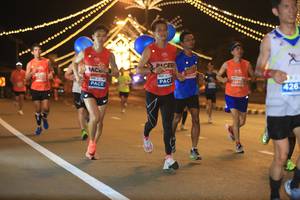 BIB: 2104, 426
                            <button type="button" onclick="openModal(14859583)" class="btn btn-primary btn-sm float-right btn-popup" data-toggle="modal" data-target=".modal-high-quality">
                        <i class="fas fa-shopping-cart"></i> Add to Cart
                    </button>
                                            <button type="button" onclick="isThisMe(14859583, true)" class="btn btn-success btn-sm float-right btn-popup btn-isme hidden" data-toggle="tooltip" data-placement="bottom" title="นี่คือรูปของคุณใช่ไหม คลิกที่นี่เพื่อเอาเข้าอัลบั้ม">
                        <i class="fas fa-plus"></i> Add to album
                    </button>
                    <button type="button" onclick="isThisMe(14859583, false)" class="btn btn-warning btn-sm float-right btn-popup btn-isnotme hidden">
                        <i class="fas fa-ban"></i> Remove from album
                    </button>