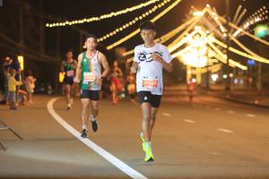 BIB: 26936, 1386
                            <button type="button" onclick="openModal(14855931)" class="btn btn-primary btn-sm float-right btn-popup" data-toggle="modal" data-target=".modal-high-quality">
                        <i class="fas fa-shopping-cart"></i> Add to Cart
                    </button>
                                            <button type="button" onclick="isThisMe(14855931, true)" class="btn btn-success btn-sm float-right btn-popup btn-isme hidden" data-toggle="tooltip" data-placement="bottom" title="นี่คือรูปของคุณใช่ไหม คลิกที่นี่เพื่อเอาเข้าอัลบั้ม">
                        <i class="fas fa-plus"></i> Add to album
                    </button>
                    <button type="button" onclick="isThisMe(14855931, false)" class="btn btn-warning btn-sm float-right btn-popup btn-isnotme hidden">
                        <i class="fas fa-ban"></i> Remove from album
                    </button>