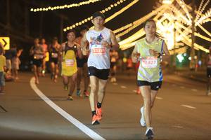 BIB: 25295, 28427
                            <button type="button" onclick="openModal(14843799)" class="btn btn-primary btn-sm float-right btn-popup" data-toggle="modal" data-target=".modal-high-quality">
                        <i class="fas fa-shopping-cart"></i> Add to Cart
                    </button>
                                            <button type="button" onclick="isThisMe(14843799, true)" class="btn btn-success btn-sm float-right btn-popup btn-isme hidden" data-toggle="tooltip" data-placement="bottom" title="นี่คือรูปของคุณใช่ไหม คลิกที่นี่เพื่อเอาเข้าอัลบั้ม">
                        <i class="fas fa-plus"></i> Add to album
                    </button>
                    <button type="button" onclick="isThisMe(14843799, false)" class="btn btn-warning btn-sm float-right btn-popup btn-isnotme hidden">
                        <i class="fas fa-ban"></i> Remove from album
                    </button>