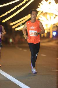 BIB: 272
                            <button type="button" onclick="openModal(14836021)" class="btn btn-primary btn-sm float-right btn-popup" data-toggle="modal" data-target=".modal-high-quality">
                        <i class="fas fa-shopping-cart"></i> Add to Cart
                    </button>
                                            <button type="button" onclick="isThisMe(14836021, true)" class="btn btn-success btn-sm float-right btn-popup btn-isme hidden" data-toggle="tooltip" data-placement="bottom" title="นี่คือรูปของคุณใช่ไหม คลิกที่นี่เพื่อเอาเข้าอัลบั้ม">
                        <i class="fas fa-plus"></i> Add to album
                    </button>
                    <button type="button" onclick="isThisMe(14836021, false)" class="btn btn-warning btn-sm float-right btn-popup btn-isnotme hidden">
                        <i class="fas fa-ban"></i> Remove from album
                    </button>