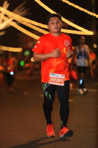 BIB: 20180
                            <button type="button" onclick="openModal(14957263)" class="btn btn-primary btn-sm float-right btn-popup" data-toggle="modal" data-target=".modal-high-quality">
                        <i class="fas fa-shopping-cart"></i> Add to Cart
                    </button>
                                            <button type="button" onclick="isThisMe(14957263, true)" class="btn btn-success btn-sm float-right btn-popup btn-isme hidden" data-toggle="tooltip" data-placement="bottom" title="นี่คือรูปของคุณใช่ไหม คลิกที่นี่เพื่อเอาเข้าอัลบั้ม">
                        <i class="fas fa-plus"></i> Add to album
                    </button>
                    <button type="button" onclick="isThisMe(14957263, false)" class="btn btn-warning btn-sm float-right btn-popup btn-isnotme hidden">
                        <i class="fas fa-ban"></i> Remove from album
                    </button>