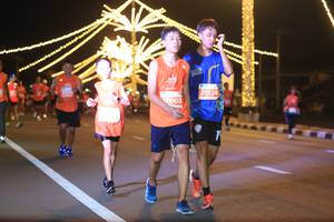 BIB: 21328, 003
                            <button type="button" onclick="openModal(15672488)" class="btn btn-primary btn-sm float-right btn-popup" data-toggle="modal" data-target=".modal-high-quality">
                        <i class="fas fa-shopping-cart"></i> Add to Cart
                    </button>
                                            <button type="button" onclick="isThisMe(15672488, true)" class="btn btn-success btn-sm float-right btn-popup btn-isme hidden" data-toggle="tooltip" data-placement="bottom" title="นี่คือรูปของคุณใช่ไหม คลิกที่นี่เพื่อเอาเข้าอัลบั้ม">
                        <i class="fas fa-plus"></i> Add to album
                    </button>
                    <button type="button" onclick="isThisMe(15672488, false)" class="btn btn-warning btn-sm float-right btn-popup btn-isnotme hidden">
                        <i class="fas fa-ban"></i> Remove from album
                    </button>
