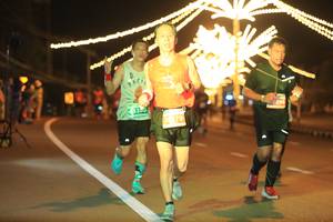 BIB: 279
                            <button type="button" onclick="openModal(15661520)" class="btn btn-primary btn-sm float-right btn-popup" data-toggle="modal" data-target=".modal-high-quality">
                        <i class="fas fa-shopping-cart"></i> Add to Cart
                    </button>
                                            <button type="button" onclick="isThisMe(15661520, true)" class="btn btn-success btn-sm float-right btn-popup btn-isme hidden" data-toggle="tooltip" data-placement="bottom" title="นี่คือรูปของคุณใช่ไหม คลิกที่นี่เพื่อเอาเข้าอัลบั้ม">
                        <i class="fas fa-plus"></i> Add to album
                    </button>
                    <button type="button" onclick="isThisMe(15661520, false)" class="btn btn-warning btn-sm float-right btn-popup btn-isnotme hidden">
                        <i class="fas fa-ban"></i> Remove from album
                    </button>