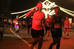 BIB: 20573, 23394
                            <button type="button" onclick="openModal(15682246)" class="btn btn-primary btn-sm float-right btn-popup" data-toggle="modal" data-target=".modal-high-quality">
                        <i class="fas fa-shopping-cart"></i> Add to Cart
                    </button>
                                            <button type="button" onclick="isThisMe(15682246, true)" class="btn btn-success btn-sm float-right btn-popup btn-isme hidden" data-toggle="tooltip" data-placement="bottom" title="นี่คือรูปของคุณใช่ไหม คลิกที่นี่เพื่อเอาเข้าอัลบั้ม">
                        <i class="fas fa-plus"></i> Add to album
                    </button>
                    <button type="button" onclick="isThisMe(15682246, false)" class="btn btn-warning btn-sm float-right btn-popup btn-isnotme hidden">
                        <i class="fas fa-ban"></i> Remove from album
                    </button>