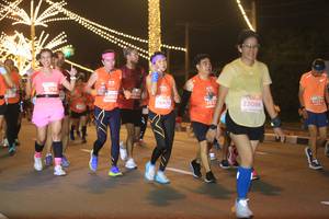 BIB: 25862, 28470, 265, 23086, 1234
                            <button type="button" onclick="openModal(15681604)" class="btn btn-primary btn-sm float-right btn-popup" data-toggle="modal" data-target=".modal-high-quality">
                        <i class="fas fa-shopping-cart"></i> Add to Cart
                    </button>
                                            <button type="button" onclick="isThisMe(15681604, true)" class="btn btn-success btn-sm float-right btn-popup btn-isme hidden" data-toggle="tooltip" data-placement="bottom" title="นี่คือรูปของคุณใช่ไหม คลิกที่นี่เพื่อเอาเข้าอัลบั้ม">
                        <i class="fas fa-plus"></i> Add to album
                    </button>
                    <button type="button" onclick="isThisMe(15681604, false)" class="btn btn-warning btn-sm float-right btn-popup btn-isnotme hidden">
                        <i class="fas fa-ban"></i> Remove from album
                    </button>