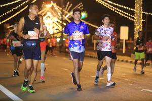BIB: 3072, 266, 21512
                            <button type="button" onclick="openModal(15663121)" class="btn btn-primary btn-sm float-right btn-popup" data-toggle="modal" data-target=".modal-high-quality">
                        <i class="fas fa-shopping-cart"></i> Add to Cart
                    </button>
                                            <button type="button" onclick="isThisMe(15663121, true)" class="btn btn-success btn-sm float-right btn-popup btn-isme hidden" data-toggle="tooltip" data-placement="bottom" title="นี่คือรูปของคุณใช่ไหม คลิกที่นี่เพื่อเอาเข้าอัลบั้ม">
                        <i class="fas fa-plus"></i> Add to album
                    </button>
                    <button type="button" onclick="isThisMe(15663121, false)" class="btn btn-warning btn-sm float-right btn-popup btn-isnotme hidden">
                        <i class="fas fa-ban"></i> Remove from album
                    </button>