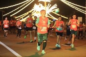 BIB: 205, 747, 26041
                            <button type="button" onclick="openModal(15673219)" class="btn btn-primary btn-sm float-right btn-popup" data-toggle="modal" data-target=".modal-high-quality">
                        <i class="fas fa-shopping-cart"></i> Add to Cart
                    </button>
                                            <button type="button" onclick="isThisMe(15673219, true)" class="btn btn-success btn-sm float-right btn-popup btn-isme hidden" data-toggle="tooltip" data-placement="bottom" title="นี่คือรูปของคุณใช่ไหม คลิกที่นี่เพื่อเอาเข้าอัลบั้ม">
                        <i class="fas fa-plus"></i> Add to album
                    </button>
                    <button type="button" onclick="isThisMe(15673219, false)" class="btn btn-warning btn-sm float-right btn-popup btn-isnotme hidden">
                        <i class="fas fa-ban"></i> Remove from album
                    </button>