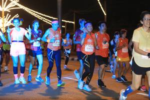 BIB: 3769, 25862, 26527, 28470, 280
                            <button type="button" onclick="openModal(15681611)" class="btn btn-primary btn-sm float-right btn-popup" data-toggle="modal" data-target=".modal-high-quality">
                        <i class="fas fa-shopping-cart"></i> Add to Cart
                    </button>
                                            <button type="button" onclick="isThisMe(15681611, true)" class="btn btn-success btn-sm float-right btn-popup btn-isme hidden" data-toggle="tooltip" data-placement="bottom" title="นี่คือรูปของคุณใช่ไหม คลิกที่นี่เพื่อเอาเข้าอัลบั้ม">
                        <i class="fas fa-plus"></i> Add to album
                    </button>
                    <button type="button" onclick="isThisMe(15681611, false)" class="btn btn-warning btn-sm float-right btn-popup btn-isnotme hidden">
                        <i class="fas fa-ban"></i> Remove from album
                    </button>