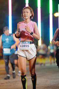 BIB: 42895
                            <button type="button" onclick="openModal(14914216)" class="btn btn-primary btn-sm float-right btn-popup" data-toggle="modal" data-target=".modal-high-quality">
                        <i class="fas fa-shopping-cart"></i> Add to Cart
                    </button>
                                            <button type="button" onclick="isThisMe(14914216, true)" class="btn btn-success btn-sm float-right btn-popup btn-isme hidden" data-toggle="tooltip" data-placement="bottom" title="นี่คือรูปของคุณใช่ไหม คลิกที่นี่เพื่อเอาเข้าอัลบั้ม">
                        <i class="fas fa-plus"></i> Add to album
                    </button>
                    <button type="button" onclick="isThisMe(14914216, false)" class="btn btn-warning btn-sm float-right btn-popup btn-isnotme hidden">
                        <i class="fas fa-ban"></i> Remove from album
                    </button>