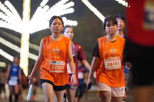 BIB: 28181, 27001
                            <button type="button" onclick="openModal(14718146)" class="btn btn-primary btn-sm float-right btn-popup" data-toggle="modal" data-target=".modal-high-quality">
                        <i class="fas fa-shopping-cart"></i> Add to Cart
                    </button>
                                            <button type="button" onclick="isThisMe(14718146, true)" class="btn btn-success btn-sm float-right btn-popup btn-isme hidden" data-toggle="tooltip" data-placement="bottom" title="นี่คือรูปของคุณใช่ไหม คลิกที่นี่เพื่อเอาเข้าอัลบั้ม">
                        <i class="fas fa-plus"></i> Add to album
                    </button>
                    <button type="button" onclick="isThisMe(14718146, false)" class="btn btn-warning btn-sm float-right btn-popup btn-isnotme hidden">
                        <i class="fas fa-ban"></i> Remove from album
                    </button>