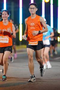 BIB: 28019, 25310
                            <button type="button" onclick="openModal(14905092)" class="btn btn-primary btn-sm float-right btn-popup" data-toggle="modal" data-target=".modal-high-quality">
                        <i class="fas fa-shopping-cart"></i> Add to Cart
                    </button>
                                            <button type="button" onclick="isThisMe(14905092, true)" class="btn btn-success btn-sm float-right btn-popup btn-isme hidden" data-toggle="tooltip" data-placement="bottom" title="นี่คือรูปของคุณใช่ไหม คลิกที่นี่เพื่อเอาเข้าอัลบั้ม">
                        <i class="fas fa-plus"></i> Add to album
                    </button>
                    <button type="button" onclick="isThisMe(14905092, false)" class="btn btn-warning btn-sm float-right btn-popup btn-isnotme hidden">
                        <i class="fas fa-ban"></i> Remove from album
                    </button>