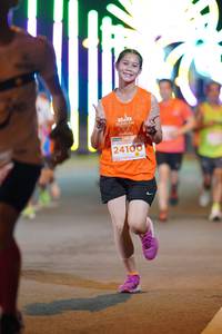 BIB: 24100
                            <button type="button" onclick="openModal(14882686)" class="btn btn-primary btn-sm float-right btn-popup" data-toggle="modal" data-target=".modal-high-quality">
                        <i class="fas fa-shopping-cart"></i> Add to Cart
                    </button>
                                            <button type="button" onclick="isThisMe(14882686, true)" class="btn btn-success btn-sm float-right btn-popup btn-isme hidden" data-toggle="tooltip" data-placement="bottom" title="นี่คือรูปของคุณใช่ไหม คลิกที่นี่เพื่อเอาเข้าอัลบั้ม">
                        <i class="fas fa-plus"></i> Add to album
                    </button>
                    <button type="button" onclick="isThisMe(14882686, false)" class="btn btn-warning btn-sm float-right btn-popup btn-isnotme hidden">
                        <i class="fas fa-ban"></i> Remove from album
                    </button>