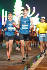 BIB: 46590, 45238, 30470
                            <button type="button" onclick="openModal(14468415)" class="btn btn-primary btn-sm float-right btn-popup" data-toggle="modal" data-target=".modal-high-quality">
                        <i class="fas fa-shopping-cart"></i> Add to Cart
                    </button>
                                            <button type="button" onclick="isThisMe(14468415, true)" class="btn btn-success btn-sm float-right btn-popup btn-isme hidden" data-toggle="tooltip" data-placement="bottom" title="นี่คือรูปของคุณใช่ไหม คลิกที่นี่เพื่อเอาเข้าอัลบั้ม">
                        <i class="fas fa-plus"></i> Add to album
                    </button>
                    <button type="button" onclick="isThisMe(14468415, false)" class="btn btn-warning btn-sm float-right btn-popup btn-isnotme hidden">
                        <i class="fas fa-ban"></i> Remove from album
                    </button>