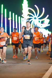 BIB: 0215, 5407, 22785
                            <button type="button" onclick="openModal(14873506)" class="btn btn-primary btn-sm float-right btn-popup" data-toggle="modal" data-target=".modal-high-quality">
                        <i class="fas fa-shopping-cart"></i> Add to Cart
                    </button>
                                            <button type="button" onclick="isThisMe(14873506, true)" class="btn btn-success btn-sm float-right btn-popup btn-isme hidden" data-toggle="tooltip" data-placement="bottom" title="นี่คือรูปของคุณใช่ไหม คลิกที่นี่เพื่อเอาเข้าอัลบั้ม">
                        <i class="fas fa-plus"></i> Add to album
                    </button>
                    <button type="button" onclick="isThisMe(14873506, false)" class="btn btn-warning btn-sm float-right btn-popup btn-isnotme hidden">
                        <i class="fas fa-ban"></i> Remove from album
                    </button>