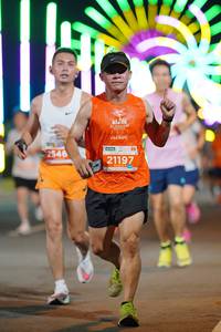 BIB: 2546, 21197
                            <button type="button" onclick="openModal(14888116)" class="btn btn-primary btn-sm float-right btn-popup" data-toggle="modal" data-target=".modal-high-quality">
                        <i class="fas fa-shopping-cart"></i> Add to Cart
                    </button>
                                            <button type="button" onclick="isThisMe(14888116, true)" class="btn btn-success btn-sm float-right btn-popup btn-isme hidden" data-toggle="tooltip" data-placement="bottom" title="นี่คือรูปของคุณใช่ไหม คลิกที่นี่เพื่อเอาเข้าอัลบั้ม">
                        <i class="fas fa-plus"></i> Add to album
                    </button>
                    <button type="button" onclick="isThisMe(14888116, false)" class="btn btn-warning btn-sm float-right btn-popup btn-isnotme hidden">
                        <i class="fas fa-ban"></i> Remove from album
                    </button>