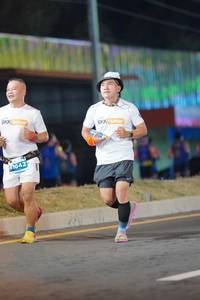 BIB: 042
                            <button type="button" onclick="openModal(14920664)" class="btn btn-primary btn-sm float-right btn-popup" data-toggle="modal" data-target=".modal-high-quality">
                        <i class="fas fa-shopping-cart"></i> Add to Cart
                    </button>
                                            <button type="button" onclick="isThisMe(14920664, true)" class="btn btn-success btn-sm float-right btn-popup btn-isme hidden" data-toggle="tooltip" data-placement="bottom" title="นี่คือรูปของคุณใช่ไหม คลิกที่นี่เพื่อเอาเข้าอัลบั้ม">
                        <i class="fas fa-plus"></i> Add to album
                    </button>
                    <button type="button" onclick="isThisMe(14920664, false)" class="btn btn-warning btn-sm float-right btn-popup btn-isnotme hidden">
                        <i class="fas fa-ban"></i> Remove from album
                    </button>