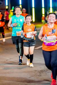 BIB: 275, 29730, 022992
                            <button type="button" onclick="openModal(15202548)" class="btn btn-primary btn-sm float-right btn-popup" data-toggle="modal" data-target=".modal-high-quality">
                        <i class="fas fa-shopping-cart"></i> Add to Cart
                    </button>
                                            <button type="button" onclick="isThisMe(15202548, true)" class="btn btn-success btn-sm float-right btn-popup btn-isme hidden" data-toggle="tooltip" data-placement="bottom" title="นี่คือรูปของคุณใช่ไหม คลิกที่นี่เพื่อเอาเข้าอัลบั้ม">
                        <i class="fas fa-plus"></i> Add to album
                    </button>
                    <button type="button" onclick="isThisMe(15202548, false)" class="btn btn-warning btn-sm float-right btn-popup btn-isnotme hidden">
                        <i class="fas fa-ban"></i> Remove from album
                    </button>