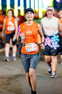 BIB: 202, 2963
                            <button type="button" onclick="openModal(15208833)" class="btn btn-primary btn-sm float-right btn-popup" data-toggle="modal" data-target=".modal-high-quality">
                        <i class="fas fa-shopping-cart"></i> Add to Cart
                    </button>
                                            <button type="button" onclick="isThisMe(15208833, true)" class="btn btn-success btn-sm float-right btn-popup btn-isme hidden" data-toggle="tooltip" data-placement="bottom" title="นี่คือรูปของคุณใช่ไหม คลิกที่นี่เพื่อเอาเข้าอัลบั้ม">
                        <i class="fas fa-plus"></i> Add to album
                    </button>
                    <button type="button" onclick="isThisMe(15208833, false)" class="btn btn-warning btn-sm float-right btn-popup btn-isnotme hidden">
                        <i class="fas fa-ban"></i> Remove from album
                    </button>
