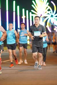 BIB: 14264
                            <button type="button" onclick="openModal(14607772)" class="btn btn-primary btn-sm float-right btn-popup" data-toggle="modal" data-target=".modal-high-quality">
                        <i class="fas fa-shopping-cart"></i> Add to Cart
                    </button>
                                            <button type="button" onclick="isThisMe(14607772, true)" class="btn btn-success btn-sm float-right btn-popup btn-isme hidden" data-toggle="tooltip" data-placement="bottom" title="นี่คือรูปของคุณใช่ไหม คลิกที่นี่เพื่อเอาเข้าอัลบั้ม">
                        <i class="fas fa-plus"></i> Add to album
                    </button>
                    <button type="button" onclick="isThisMe(14607772, false)" class="btn btn-warning btn-sm float-right btn-popup btn-isnotme hidden">
                        <i class="fas fa-ban"></i> Remove from album
                    </button>