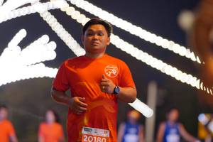 BIB: 20180
                            <button type="button" onclick="openModal(14716714)" class="btn btn-primary btn-sm float-right btn-popup" data-toggle="modal" data-target=".modal-high-quality">
                        <i class="fas fa-shopping-cart"></i> Add to Cart
                    </button>
                                            <button type="button" onclick="isThisMe(14716714, true)" class="btn btn-success btn-sm float-right btn-popup btn-isme hidden" data-toggle="tooltip" data-placement="bottom" title="นี่คือรูปของคุณใช่ไหม คลิกที่นี่เพื่อเอาเข้าอัลบั้ม">
                        <i class="fas fa-plus"></i> Add to album
                    </button>
                    <button type="button" onclick="isThisMe(14716714, false)" class="btn btn-warning btn-sm float-right btn-popup btn-isnotme hidden">
                        <i class="fas fa-ban"></i> Remove from album
                    </button>
