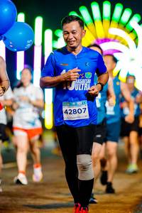 BIB: 42807
                            <button type="button" onclick="openModal(15028140)" class="btn btn-primary btn-sm float-right btn-popup" data-toggle="modal" data-target=".modal-high-quality">
                        <i class="fas fa-shopping-cart"></i> Add to Cart
                    </button>
                                            <button type="button" onclick="isThisMe(15028140, true)" class="btn btn-success btn-sm float-right btn-popup btn-isme hidden" data-toggle="tooltip" data-placement="bottom" title="นี่คือรูปของคุณใช่ไหม คลิกที่นี่เพื่อเอาเข้าอัลบั้ม">
                        <i class="fas fa-plus"></i> Add to album
                    </button>
                    <button type="button" onclick="isThisMe(15028140, false)" class="btn btn-warning btn-sm float-right btn-popup btn-isnotme hidden">
                        <i class="fas fa-ban"></i> Remove from album
                    </button>