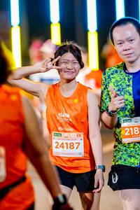 BIB: 218, 24187
                            <button type="button" onclick="openModal(15611938)" class="btn btn-primary btn-sm float-right btn-popup" data-toggle="modal" data-target=".modal-high-quality">
                        <i class="fas fa-shopping-cart"></i> Add to Cart
                    </button>
                                            <button type="button" onclick="isThisMe(15611938, true)" class="btn btn-success btn-sm float-right btn-popup btn-isme hidden" data-toggle="tooltip" data-placement="bottom" title="นี่คือรูปของคุณใช่ไหม คลิกที่นี่เพื่อเอาเข้าอัลบั้ม">
                        <i class="fas fa-plus"></i> Add to album
                    </button>
                    <button type="button" onclick="isThisMe(15611938, false)" class="btn btn-warning btn-sm float-right btn-popup btn-isnotme hidden">
                        <i class="fas fa-ban"></i> Remove from album
                    </button>