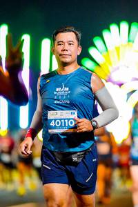 BIB: 2021, 40110
                            <button type="button" onclick="openModal(15555240)" class="btn btn-primary btn-sm float-right btn-popup" data-toggle="modal" data-target=".modal-high-quality">
                        <i class="fas fa-shopping-cart"></i> Add to Cart
                    </button>
                                            <button type="button" onclick="isThisMe(15555240, true)" class="btn btn-success btn-sm float-right btn-popup btn-isme hidden" data-toggle="tooltip" data-placement="bottom" title="นี่คือรูปของคุณใช่ไหม คลิกที่นี่เพื่อเอาเข้าอัลบั้ม">
                        <i class="fas fa-plus"></i> Add to album
                    </button>
                    <button type="button" onclick="isThisMe(15555240, false)" class="btn btn-warning btn-sm float-right btn-popup btn-isnotme hidden">
                        <i class="fas fa-ban"></i> Remove from album
                    </button>