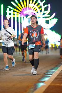 BIB: 430, 40697
                            <button type="button" onclick="openModal(14916678)" class="btn btn-primary btn-sm float-right btn-popup" data-toggle="modal" data-target=".modal-high-quality">
                        <i class="fas fa-shopping-cart"></i> Add to Cart
                    </button>
                                            <button type="button" onclick="isThisMe(14916678, true)" class="btn btn-success btn-sm float-right btn-popup btn-isme hidden" data-toggle="tooltip" data-placement="bottom" title="นี่คือรูปของคุณใช่ไหม คลิกที่นี่เพื่อเอาเข้าอัลบั้ม">
                        <i class="fas fa-plus"></i> Add to album
                    </button>
                    <button type="button" onclick="isThisMe(14916678, false)" class="btn btn-warning btn-sm float-right btn-popup btn-isnotme hidden">
                        <i class="fas fa-ban"></i> Remove from album
                    </button>