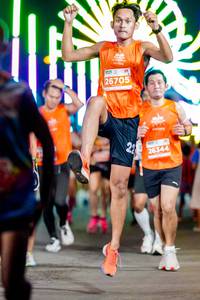 BIB: 26705, 26344
                            <button type="button" onclick="openModal(15550120)" class="btn btn-primary btn-sm float-right btn-popup" data-toggle="modal" data-target=".modal-high-quality">
                        <i class="fas fa-shopping-cart"></i> Add to Cart
                    </button>
                                            <button type="button" onclick="isThisMe(15550120, true)" class="btn btn-success btn-sm float-right btn-popup btn-isme hidden" data-toggle="tooltip" data-placement="bottom" title="นี่คือรูปของคุณใช่ไหม คลิกที่นี่เพื่อเอาเข้าอัลบั้ม">
                        <i class="fas fa-plus"></i> Add to album
                    </button>
                    <button type="button" onclick="isThisMe(15550120, false)" class="btn btn-warning btn-sm float-right btn-popup btn-isnotme hidden">
                        <i class="fas fa-ban"></i> Remove from album
                    </button>