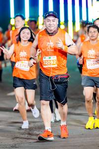 BIB: 22092, 23783, 29819
                            <button type="button" onclick="openModal(15610209)" class="btn btn-primary btn-sm float-right btn-popup" data-toggle="modal" data-target=".modal-high-quality">
                        <i class="fas fa-shopping-cart"></i> Add to Cart
                    </button>
                                            <button type="button" onclick="isThisMe(15610209, true)" class="btn btn-success btn-sm float-right btn-popup btn-isme hidden" data-toggle="tooltip" data-placement="bottom" title="นี่คือรูปของคุณใช่ไหม คลิกที่นี่เพื่อเอาเข้าอัลบั้ม">
                        <i class="fas fa-plus"></i> Add to album
                    </button>
                    <button type="button" onclick="isThisMe(15610209, false)" class="btn btn-warning btn-sm float-right btn-popup btn-isnotme hidden">
                        <i class="fas fa-ban"></i> Remove from album
                    </button>