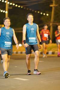 BIB: 46695, 46686
                            <button type="button" onclick="openModal(15071945)" class="btn btn-primary btn-sm float-right btn-popup" data-toggle="modal" data-target=".modal-high-quality">
                        <i class="fas fa-shopping-cart"></i> Add to Cart
                    </button>
                                            <button type="button" onclick="isThisMe(15071945, true)" class="btn btn-success btn-sm float-right btn-popup btn-isme hidden" data-toggle="tooltip" data-placement="bottom" title="นี่คือรูปของคุณใช่ไหม คลิกที่นี่เพื่อเอาเข้าอัลบั้ม">
                        <i class="fas fa-plus"></i> Add to album
                    </button>
                    <button type="button" onclick="isThisMe(15071945, false)" class="btn btn-warning btn-sm float-right btn-popup btn-isnotme hidden">
                        <i class="fas fa-ban"></i> Remove from album
                    </button>