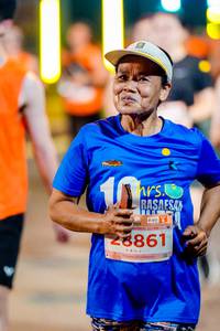 BIB: 28861
                            <button type="button" onclick="openModal(15611607)" class="btn btn-primary btn-sm float-right btn-popup" data-toggle="modal" data-target=".modal-high-quality">
                        <i class="fas fa-shopping-cart"></i> Add to Cart
                    </button>
                                            <button type="button" onclick="isThisMe(15611607, true)" class="btn btn-success btn-sm float-right btn-popup btn-isme hidden" data-toggle="tooltip" data-placement="bottom" title="นี่คือรูปของคุณใช่ไหม คลิกที่นี่เพื่อเอาเข้าอัลบั้ม">
                        <i class="fas fa-plus"></i> Add to album
                    </button>
                    <button type="button" onclick="isThisMe(15611607, false)" class="btn btn-warning btn-sm float-right btn-popup btn-isnotme hidden">
                        <i class="fas fa-ban"></i> Remove from album
                    </button>