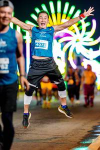 BIB: 4072
                            <button type="button" onclick="openModal(15194183)" class="btn btn-primary btn-sm float-right btn-popup" data-toggle="modal" data-target=".modal-high-quality">
                        <i class="fas fa-shopping-cart"></i> Add to Cart
                    </button>
                                            <button type="button" onclick="isThisMe(15194183, true)" class="btn btn-success btn-sm float-right btn-popup btn-isme hidden" data-toggle="tooltip" data-placement="bottom" title="นี่คือรูปของคุณใช่ไหม คลิกที่นี่เพื่อเอาเข้าอัลบั้ม">
                        <i class="fas fa-plus"></i> Add to album
                    </button>
                    <button type="button" onclick="isThisMe(15194183, false)" class="btn btn-warning btn-sm float-right btn-popup btn-isnotme hidden">
                        <i class="fas fa-ban"></i> Remove from album
                    </button>