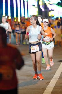 BIB: 3450, 290
                            <button type="button" onclick="openModal(14908356)" class="btn btn-primary btn-sm float-right btn-popup" data-toggle="modal" data-target=".modal-high-quality">
                        <i class="fas fa-shopping-cart"></i> Add to Cart
                    </button>
                                            <button type="button" onclick="isThisMe(14908356, true)" class="btn btn-success btn-sm float-right btn-popup btn-isme hidden" data-toggle="tooltip" data-placement="bottom" title="นี่คือรูปของคุณใช่ไหม คลิกที่นี่เพื่อเอาเข้าอัลบั้ม">
                        <i class="fas fa-plus"></i> Add to album
                    </button>
                    <button type="button" onclick="isThisMe(14908356, false)" class="btn btn-warning btn-sm float-right btn-popup btn-isnotme hidden">
                        <i class="fas fa-ban"></i> Remove from album
                    </button>