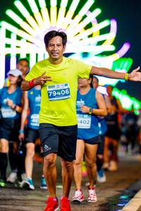 BIB: 79406, 402
                            <button type="button" onclick="openModal(15557697)" class="btn btn-primary btn-sm float-right btn-popup" data-toggle="modal" data-target=".modal-high-quality">
                        <i class="fas fa-shopping-cart"></i> Add to Cart
                    </button>
                                            <button type="button" onclick="isThisMe(15557697, true)" class="btn btn-success btn-sm float-right btn-popup btn-isme hidden" data-toggle="tooltip" data-placement="bottom" title="นี่คือรูปของคุณใช่ไหม คลิกที่นี่เพื่อเอาเข้าอัลบั้ม">
                        <i class="fas fa-plus"></i> Add to album
                    </button>
                    <button type="button" onclick="isThisMe(15557697, false)" class="btn btn-warning btn-sm float-right btn-popup btn-isnotme hidden">
                        <i class="fas fa-ban"></i> Remove from album
                    </button>