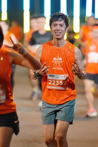 BIB: 2021, 22359
                            <button type="button" onclick="openModal(14533577)" class="btn btn-primary btn-sm float-right btn-popup" data-toggle="modal" data-target=".modal-high-quality">
                        <i class="fas fa-shopping-cart"></i> Add to Cart
                    </button>
                                            <button type="button" onclick="isThisMe(14533577, true)" class="btn btn-success btn-sm float-right btn-popup btn-isme hidden" data-toggle="tooltip" data-placement="bottom" title="นี่คือรูปของคุณใช่ไหม คลิกที่นี่เพื่อเอาเข้าอัลบั้ม">
                        <i class="fas fa-plus"></i> Add to album
                    </button>
                    <button type="button" onclick="isThisMe(14533577, false)" class="btn btn-warning btn-sm float-right btn-popup btn-isnotme hidden">
                        <i class="fas fa-ban"></i> Remove from album
                    </button>