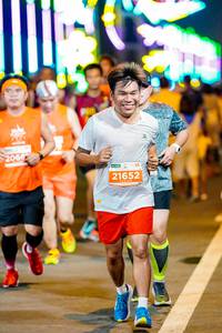 BIB: 2066, 21652
                            <button type="button" onclick="openModal(15551256)" class="btn btn-primary btn-sm float-right btn-popup" data-toggle="modal" data-target=".modal-high-quality">
                        <i class="fas fa-shopping-cart"></i> Add to Cart
                    </button>
                                            <button type="button" onclick="isThisMe(15551256, true)" class="btn btn-success btn-sm float-right btn-popup btn-isme hidden" data-toggle="tooltip" data-placement="bottom" title="นี่คือรูปของคุณใช่ไหม คลิกที่นี่เพื่อเอาเข้าอัลบั้ม">
                        <i class="fas fa-plus"></i> Add to album
                    </button>
                    <button type="button" onclick="isThisMe(15551256, false)" class="btn btn-warning btn-sm float-right btn-popup btn-isnotme hidden">
                        <i class="fas fa-ban"></i> Remove from album
                    </button>