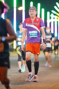 BIB: 41833
                            <button type="button" onclick="openModal(14911134)" class="btn btn-primary btn-sm float-right btn-popup" data-toggle="modal" data-target=".modal-high-quality">
                        <i class="fas fa-shopping-cart"></i> Add to Cart
                    </button>
                                            <button type="button" onclick="isThisMe(14911134, true)" class="btn btn-success btn-sm float-right btn-popup btn-isme hidden" data-toggle="tooltip" data-placement="bottom" title="นี่คือรูปของคุณใช่ไหม คลิกที่นี่เพื่อเอาเข้าอัลบั้ม">
                        <i class="fas fa-plus"></i> Add to album
                    </button>
                    <button type="button" onclick="isThisMe(14911134, false)" class="btn btn-warning btn-sm float-right btn-popup btn-isnotme hidden">
                        <i class="fas fa-ban"></i> Remove from album
                    </button>