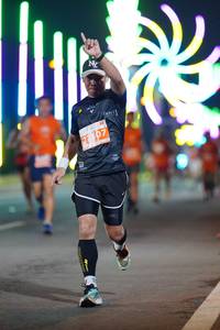 BIB: 307
                            <button type="button" onclick="openModal(14870430)" class="btn btn-primary btn-sm float-right btn-popup" data-toggle="modal" data-target=".modal-high-quality">
                        <i class="fas fa-shopping-cart"></i> Add to Cart
                    </button>
                                            <button type="button" onclick="isThisMe(14870430, true)" class="btn btn-success btn-sm float-right btn-popup btn-isme hidden" data-toggle="tooltip" data-placement="bottom" title="นี่คือรูปของคุณใช่ไหม คลิกที่นี่เพื่อเอาเข้าอัลบั้ม">
                        <i class="fas fa-plus"></i> Add to album
                    </button>
                    <button type="button" onclick="isThisMe(14870430, false)" class="btn btn-warning btn-sm float-right btn-popup btn-isnotme hidden">
                        <i class="fas fa-ban"></i> Remove from album
                    </button>