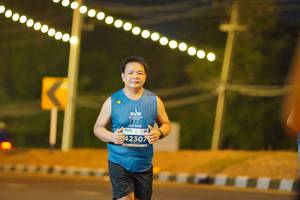BIB: 42307
                            <button type="button" onclick="openModal(15066501)" class="btn btn-primary btn-sm float-right btn-popup" data-toggle="modal" data-target=".modal-high-quality">
                        <i class="fas fa-shopping-cart"></i> Add to Cart
                    </button>
                                            <button type="button" onclick="isThisMe(15066501, true)" class="btn btn-success btn-sm float-right btn-popup btn-isme hidden" data-toggle="tooltip" data-placement="bottom" title="นี่คือรูปของคุณใช่ไหม คลิกที่นี่เพื่อเอาเข้าอัลบั้ม">
                        <i class="fas fa-plus"></i> Add to album
                    </button>
                    <button type="button" onclick="isThisMe(15066501, false)" class="btn btn-warning btn-sm float-right btn-popup btn-isnotme hidden">
                        <i class="fas fa-ban"></i> Remove from album
                    </button>