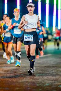 BIB: 4750, 42722
                            <button type="button" onclick="openModal(15020791)" class="btn btn-primary btn-sm float-right btn-popup" data-toggle="modal" data-target=".modal-high-quality">
                        <i class="fas fa-shopping-cart"></i> Add to Cart
                    </button>
                                            <button type="button" onclick="isThisMe(15020791, true)" class="btn btn-success btn-sm float-right btn-popup btn-isme hidden" data-toggle="tooltip" data-placement="bottom" title="นี่คือรูปของคุณใช่ไหม คลิกที่นี่เพื่อเอาเข้าอัลบั้ม">
                        <i class="fas fa-plus"></i> Add to album
                    </button>
                    <button type="button" onclick="isThisMe(15020791, false)" class="btn btn-warning btn-sm float-right btn-popup btn-isnotme hidden">
                        <i class="fas fa-ban"></i> Remove from album
                    </button>