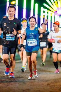 BIB: 40362, 202, 42840
                            <button type="button" onclick="openModal(15032670)" class="btn btn-primary btn-sm float-right btn-popup" data-toggle="modal" data-target=".modal-high-quality">
                        <i class="fas fa-shopping-cart"></i> Add to Cart
                    </button>
                                            <button type="button" onclick="isThisMe(15032670, true)" class="btn btn-success btn-sm float-right btn-popup btn-isme hidden" data-toggle="tooltip" data-placement="bottom" title="นี่คือรูปของคุณใช่ไหม คลิกที่นี่เพื่อเอาเข้าอัลบั้ม">
                        <i class="fas fa-plus"></i> Add to album
                    </button>
                    <button type="button" onclick="isThisMe(15032670, false)" class="btn btn-warning btn-sm float-right btn-popup btn-isnotme hidden">
                        <i class="fas fa-ban"></i> Remove from album
                    </button>