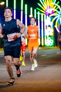 BIB: 71202, 023
                            <button type="button" onclick="openModal(15213529)" class="btn btn-primary btn-sm float-right btn-popup" data-toggle="modal" data-target=".modal-high-quality">
                        <i class="fas fa-shopping-cart"></i> Add to Cart
                    </button>
                                            <button type="button" onclick="isThisMe(15213529, true)" class="btn btn-success btn-sm float-right btn-popup btn-isme hidden" data-toggle="tooltip" data-placement="bottom" title="นี่คือรูปของคุณใช่ไหม คลิกที่นี่เพื่อเอาเข้าอัลบั้ม">
                        <i class="fas fa-plus"></i> Add to album
                    </button>
                    <button type="button" onclick="isThisMe(15213529, false)" class="btn btn-warning btn-sm float-right btn-popup btn-isnotme hidden">
                        <i class="fas fa-ban"></i> Remove from album
                    </button>