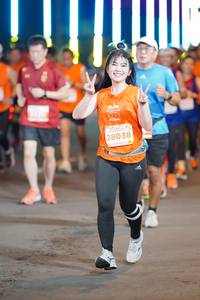 BIB: 28038
                            <button type="button" onclick="openModal(14530132)" class="btn btn-primary btn-sm float-right btn-popup" data-toggle="modal" data-target=".modal-high-quality">
                        <i class="fas fa-shopping-cart"></i> Add to Cart
                    </button>
                                            <button type="button" onclick="isThisMe(14530132, true)" class="btn btn-success btn-sm float-right btn-popup btn-isme hidden" data-toggle="tooltip" data-placement="bottom" title="นี่คือรูปของคุณใช่ไหม คลิกที่นี่เพื่อเอาเข้าอัลบั้ม">
                        <i class="fas fa-plus"></i> Add to album
                    </button>
                    <button type="button" onclick="isThisMe(14530132, false)" class="btn btn-warning btn-sm float-right btn-popup btn-isnotme hidden">
                        <i class="fas fa-ban"></i> Remove from album
                    </button>