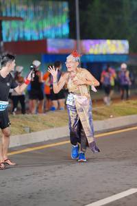 BIB: 042, 240
                            <button type="button" onclick="openModal(14924192)" class="btn btn-primary btn-sm float-right btn-popup" data-toggle="modal" data-target=".modal-high-quality">
                        <i class="fas fa-shopping-cart"></i> Add to Cart
                    </button>
                                            <button type="button" onclick="isThisMe(14924192, true)" class="btn btn-success btn-sm float-right btn-popup btn-isme hidden" data-toggle="tooltip" data-placement="bottom" title="นี่คือรูปของคุณใช่ไหม คลิกที่นี่เพื่อเอาเข้าอัลบั้ม">
                        <i class="fas fa-plus"></i> Add to album
                    </button>
                    <button type="button" onclick="isThisMe(14924192, false)" class="btn btn-warning btn-sm float-right btn-popup btn-isnotme hidden">
                        <i class="fas fa-ban"></i> Remove from album
                    </button>