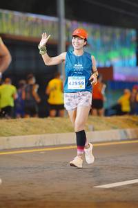 BIB: 42959
                            <button type="button" onclick="openModal(14913007)" class="btn btn-primary btn-sm float-right btn-popup" data-toggle="modal" data-target=".modal-high-quality">
                        <i class="fas fa-shopping-cart"></i> Add to Cart
                    </button>
                                            <button type="button" onclick="isThisMe(14913007, true)" class="btn btn-success btn-sm float-right btn-popup btn-isme hidden" data-toggle="tooltip" data-placement="bottom" title="นี่คือรูปของคุณใช่ไหม คลิกที่นี่เพื่อเอาเข้าอัลบั้ม">
                        <i class="fas fa-plus"></i> Add to album
                    </button>
                    <button type="button" onclick="isThisMe(14913007, false)" class="btn btn-warning btn-sm float-right btn-popup btn-isnotme hidden">
                        <i class="fas fa-ban"></i> Remove from album
                    </button>