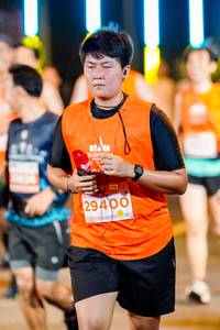 BIB: 29400
                            <button type="button" onclick="openModal(15611523)" class="btn btn-primary btn-sm float-right btn-popup" data-toggle="modal" data-target=".modal-high-quality">
                        <i class="fas fa-shopping-cart"></i> Add to Cart
                    </button>
                                            <button type="button" onclick="isThisMe(15611523, true)" class="btn btn-success btn-sm float-right btn-popup btn-isme hidden" data-toggle="tooltip" data-placement="bottom" title="นี่คือรูปของคุณใช่ไหม คลิกที่นี่เพื่อเอาเข้าอัลบั้ม">
                        <i class="fas fa-plus"></i> Add to album
                    </button>
                    <button type="button" onclick="isThisMe(15611523, false)" class="btn btn-warning btn-sm float-right btn-popup btn-isnotme hidden">
                        <i class="fas fa-ban"></i> Remove from album
                    </button>